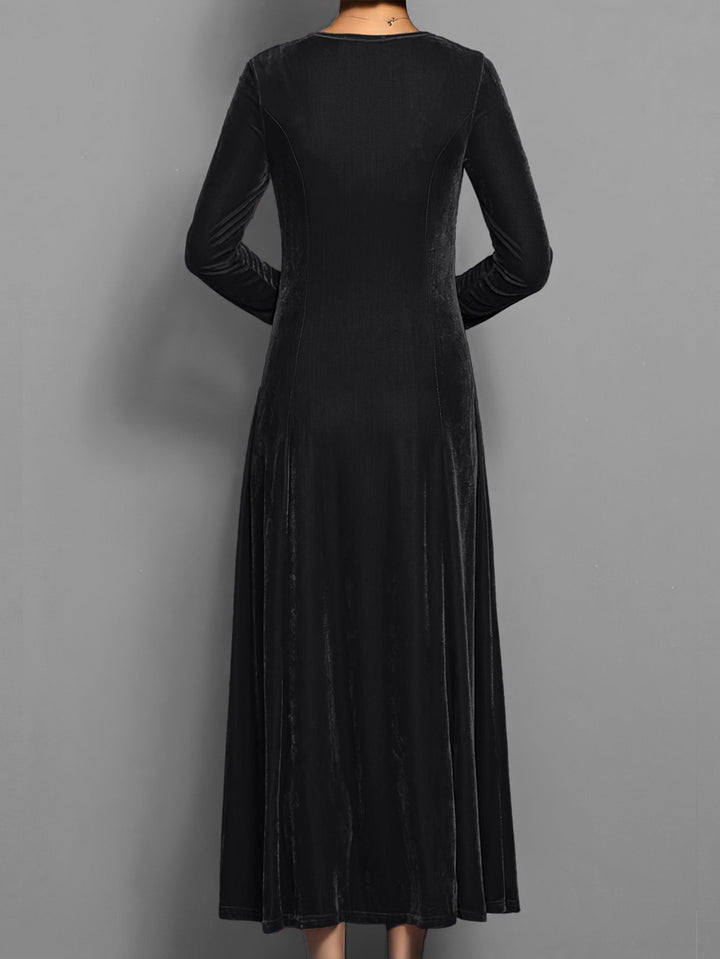 Valerie | Women's Elegant Long Sleeve Velvet Maxi Dress