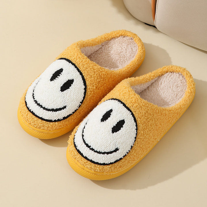 Dakot | Unisex Plush Smiley Face Slip-On Slippers
