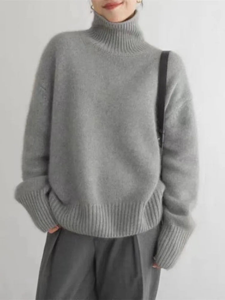 Samantha | Women's Luxe Cashmere Turtleneck Sweater