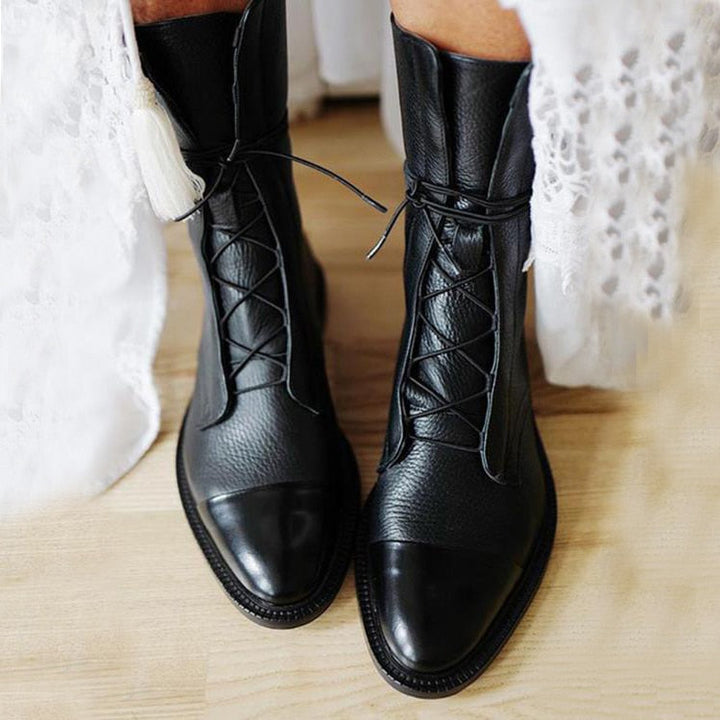 Piper | Women's Classic Lace-Up Leather Ankle Boots
