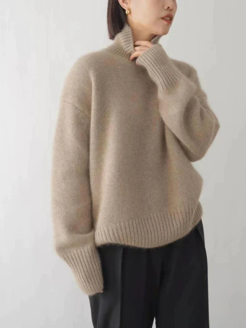 Samantha | Women's Luxe Cashmere Turtleneck Sweater