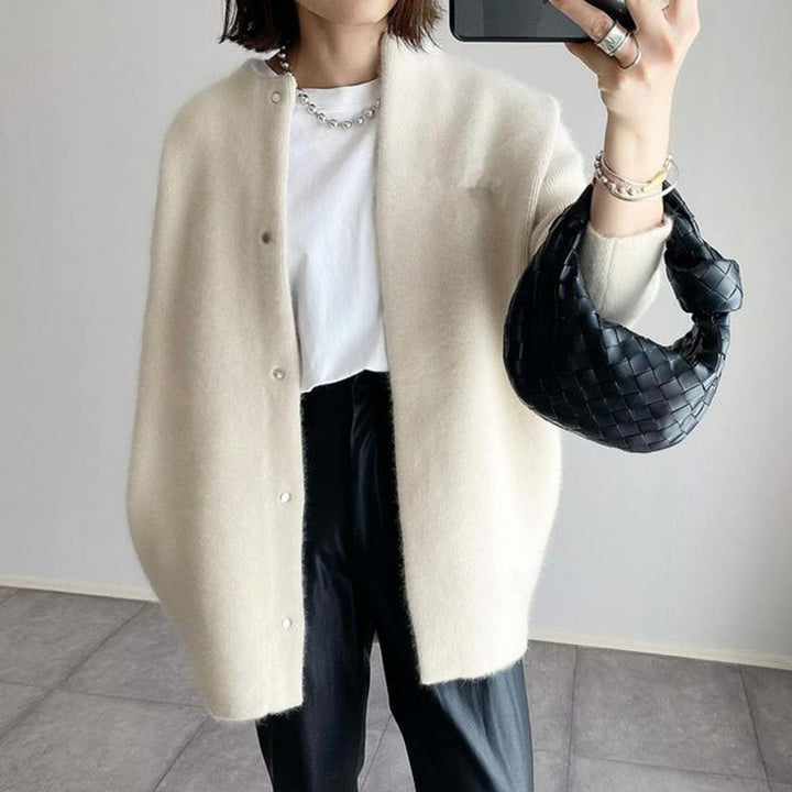 Ivy | Women's Chunky Knit Button-Up Cardigan