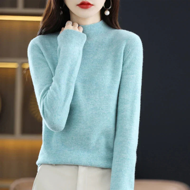 Rosie | Women's Luxurious Cashmere Turtleneck Sweater
