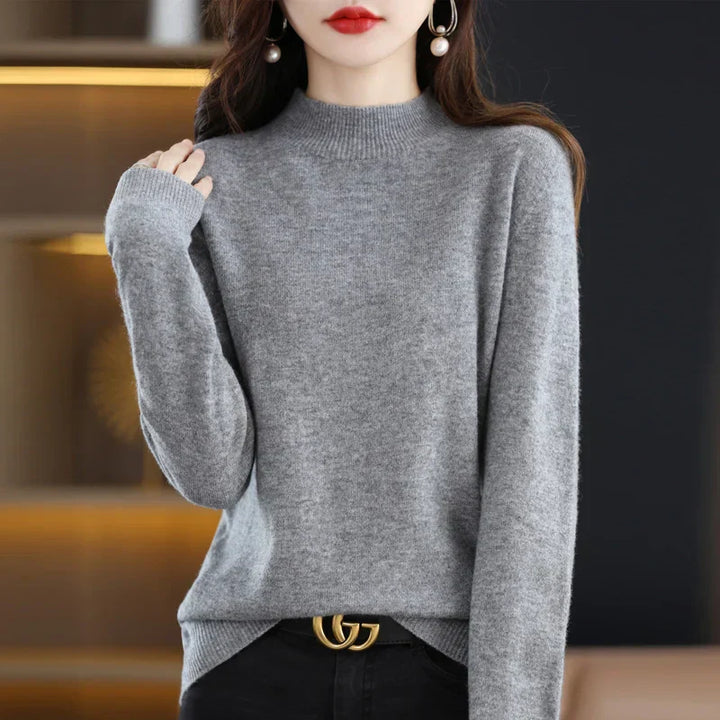 Rosie | Women's Luxurious Cashmere Turtleneck Sweater