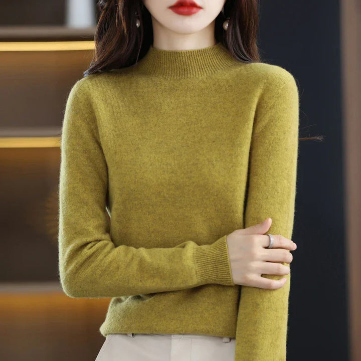 Rosie | Women's Luxurious Cashmere Turtleneck Sweater