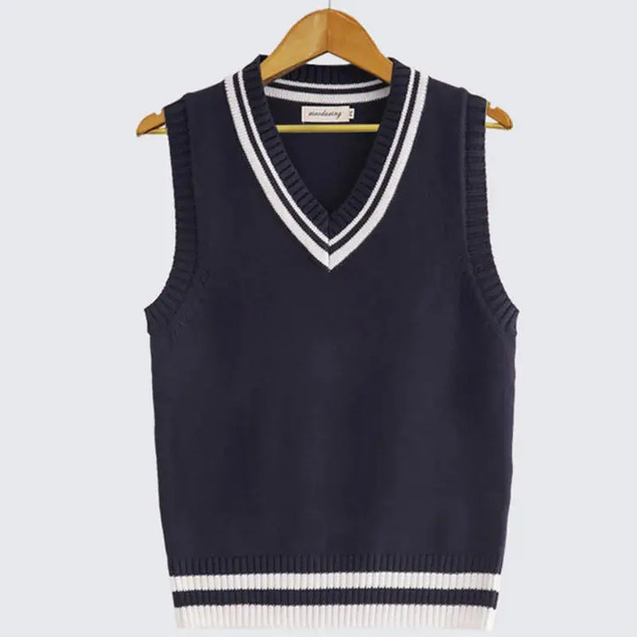 Mateo | Men's Classic Cable Knit Sweater Vest
