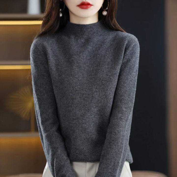 Rosie | Women's Luxurious Cashmere Turtleneck Sweater