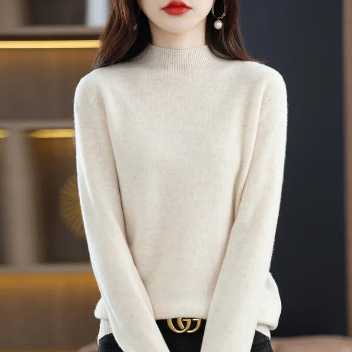 Rosie | Women's Luxurious Cashmere Turtleneck Sweater